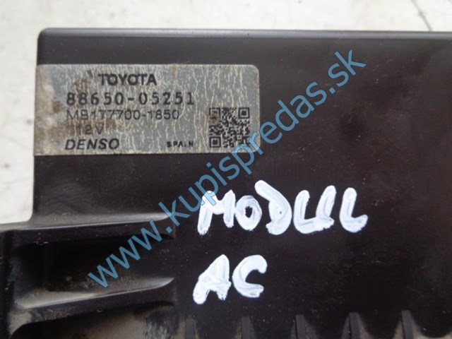 modul klimatizácie na toyotu avensis T27, 88650-05251